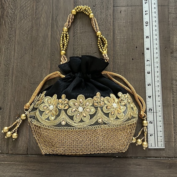 Beautiful Indian Evening Handbag Clutch Purse - Picture 4 of 4